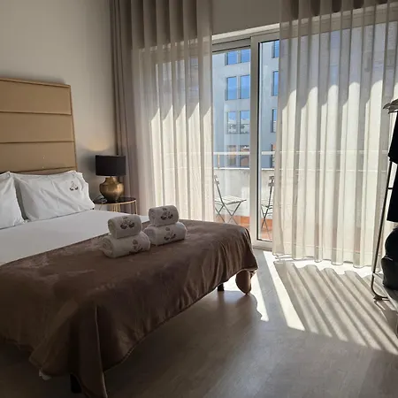 Apartment Ml Almada Panoramic Balcony Porto